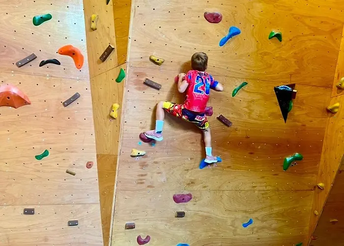 Blue Monkey - Bouldering Сиемрип